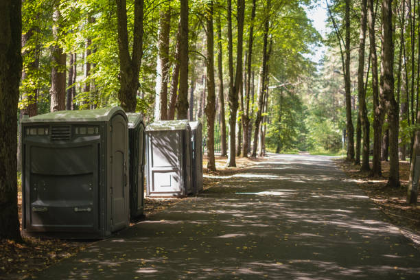 Best Portable restroom solutions  in Vineyards, FL